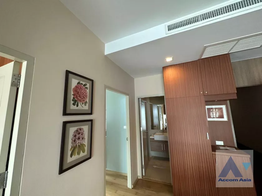 4  2 br Condominium For Rent in Sukhumvit ,Bangkok BTS Ekkamai at Noble Reveal 1521020
