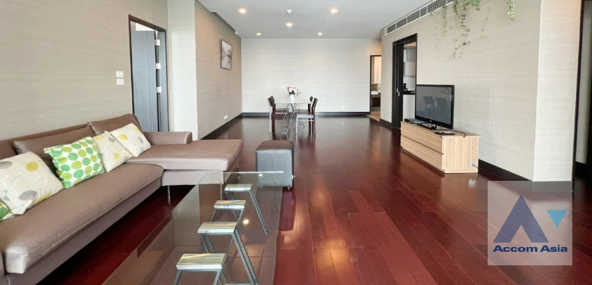 unit 2 Bedrooms  Condominium For Rent & Sale in Ploenchit, Bangkok  near BTS Chitlom (1521068)