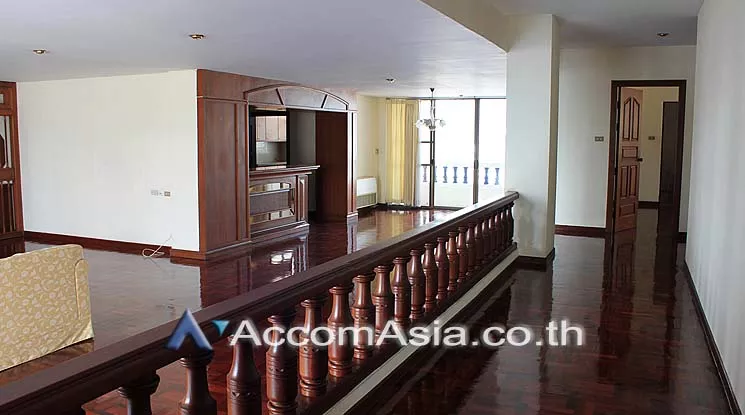 9  3 br Apartment For Rent in Sukhumvit ,Bangkok BTS Asok - MRT Sukhumvit at Spacious space with a cozy 1421074