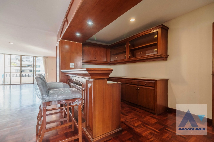6  3 br Apartment for rent and sale in Sukhumvit ,Bangkok BTS Asok - MRT Sukhumvit at Spacious space with a cozy 1421074