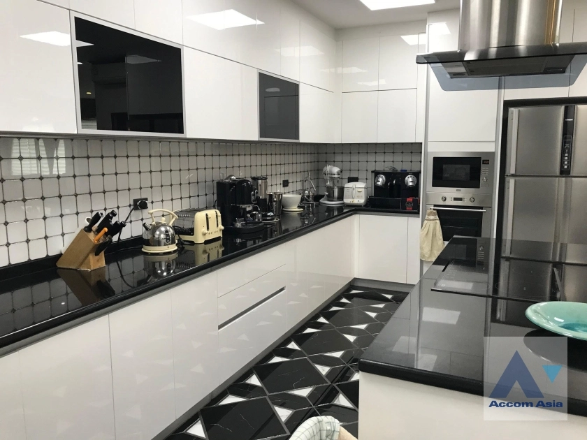 4  3 br Condominium for rent and sale in Charoen Nakhon ,Bangkok BTS Krung Thon Buri at Baan Sathorn Chaophraya 20794