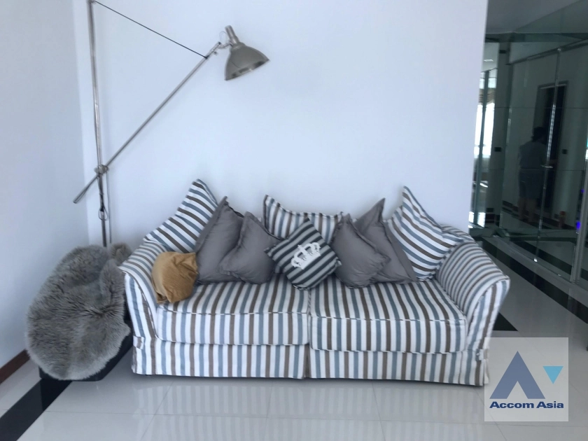 7  3 br Condominium for rent and sale in Charoen Nakhon ,Bangkok BTS Krung Thon Buri at Baan Sathorn Chaophraya 20794