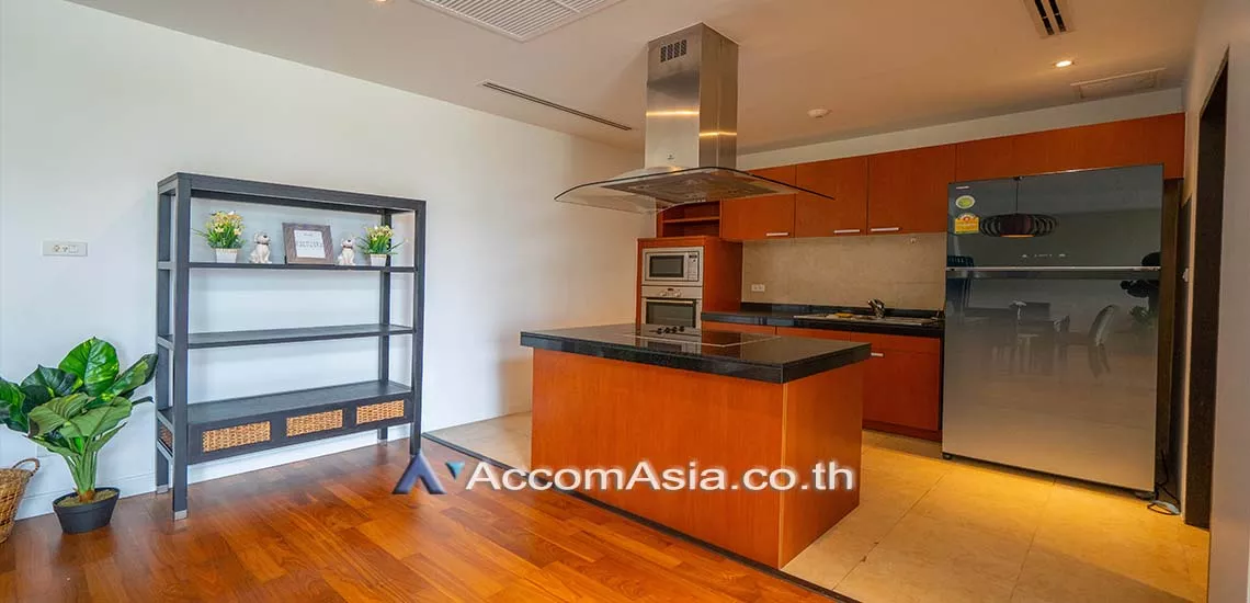 Duplex Condo, Penthouse |  3 Bedrooms  Condominium For Rent in Sukhumvit, Bangkok  near BTS Phrom Phong (1521106)