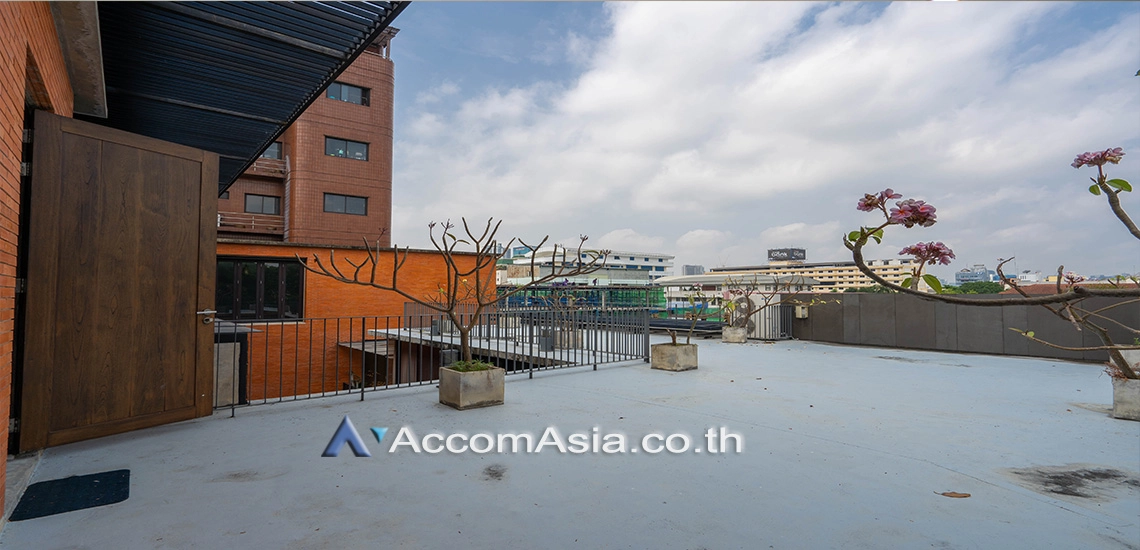 5  6 br House For Rent in New Phetchaburi ,Bangkok MRT Phetchaburi 1721164