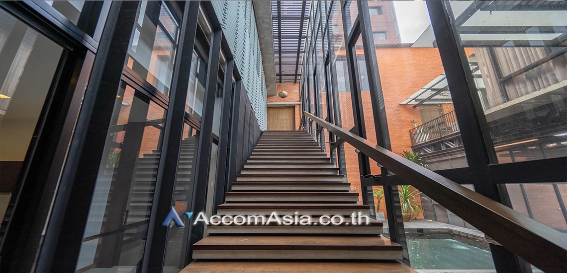 12  6 br House For Rent in New Phetchaburi ,Bangkok MRT Phetchaburi 1721164