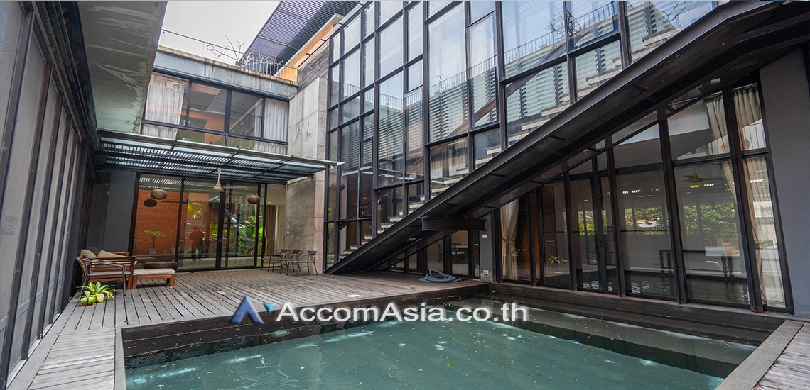 Private Swimming Pool |  6 Bedrooms  House For Rent in Ratchadapisek, Bangkok  near MRT Phetchaburi (1721164)
