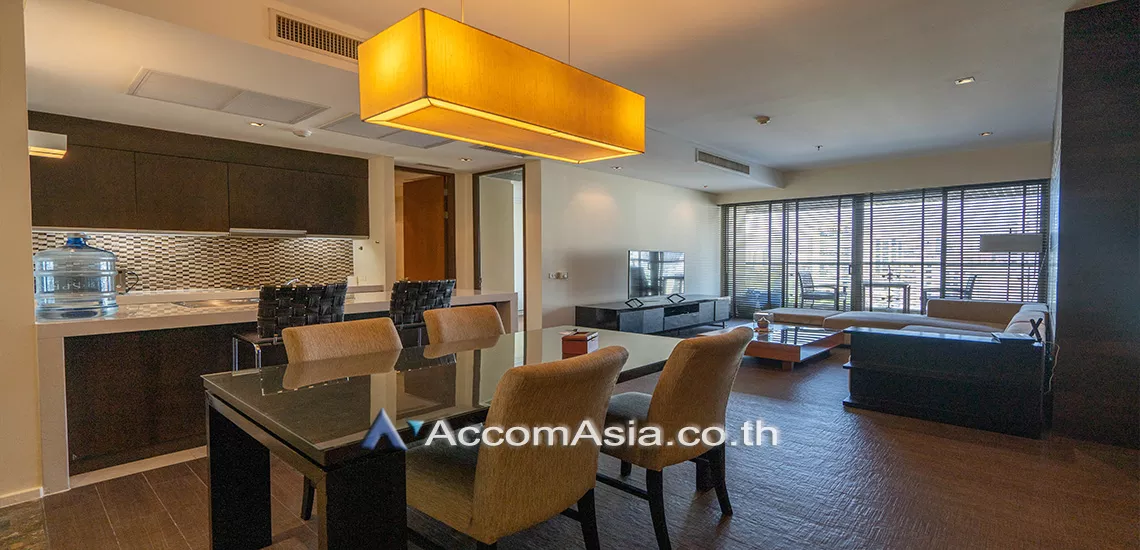 Lake View, Big Balcony, Pet friendly |  2 Bedrooms  Condominium For Rent in Sukhumvit, Bangkok  near BTS Asok - MRT Sukhumvit (1521223)