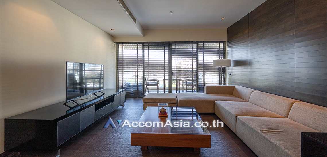 Lake View, Big Balcony, Pet friendly condominium for rent in Sukhumvit, Bangkok Code 1521223
