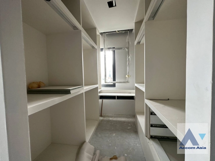 6  4 br Apartment For Rent in Sathorn ,Bangkok BRT Technic Krungthep at Perfect life in Bangkok 1521229