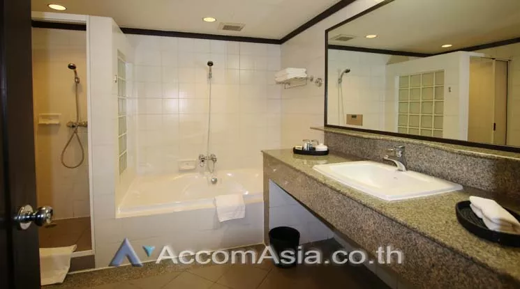 8  2 br Apartment For Rent in Sathorn ,Bangkok MRT Lumphini at High Rise Serviced Apartment 1421249