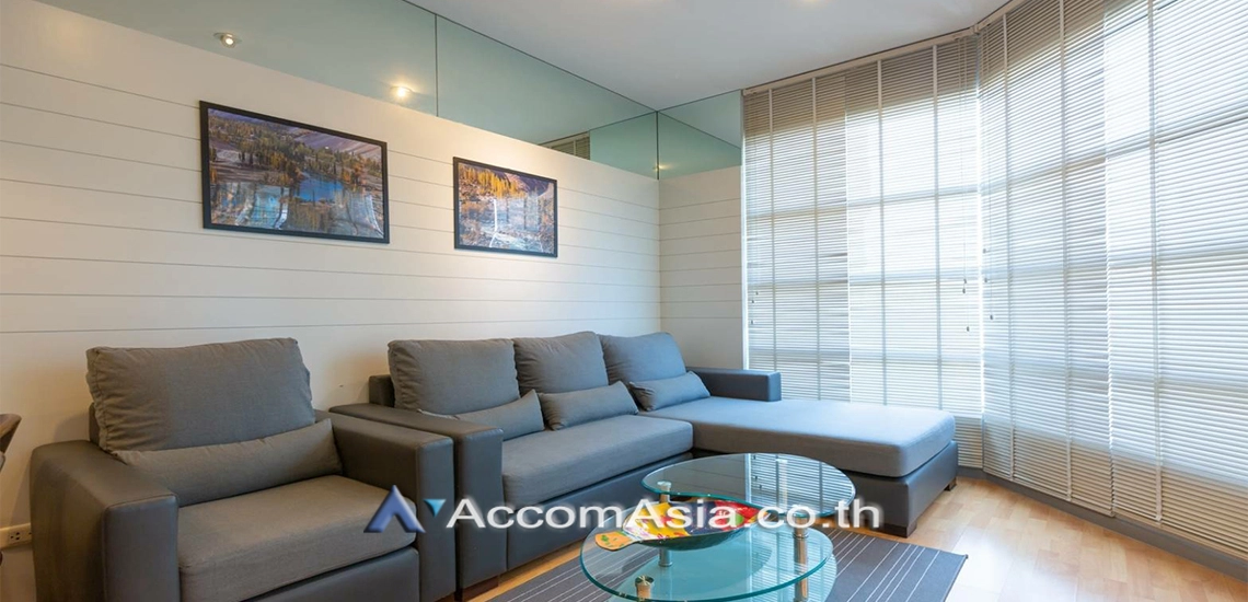 unit 2 Bedrooms  Condominium For Rent in Sukhumvit, Bangkok  near BTS Asok - MRT Sukhumvit (1521305)