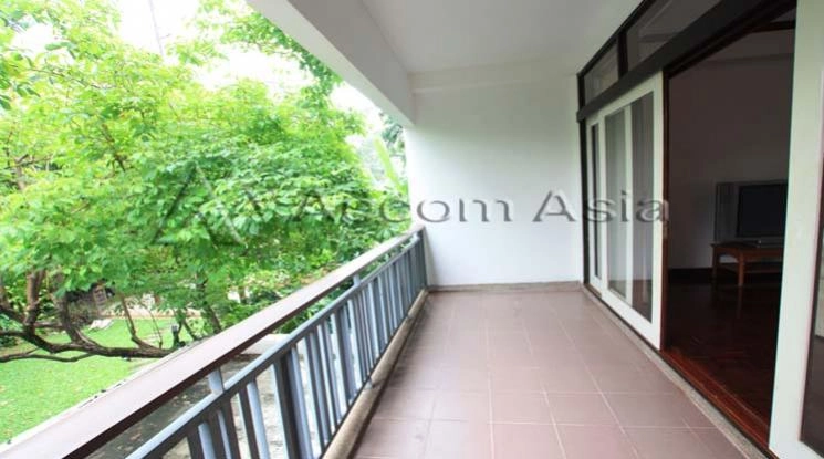 unitPet friendly |  3 Bedrooms  Apartment For Rent in Sathorn, Bangkok  near BTS Chong Nonsi (10192)