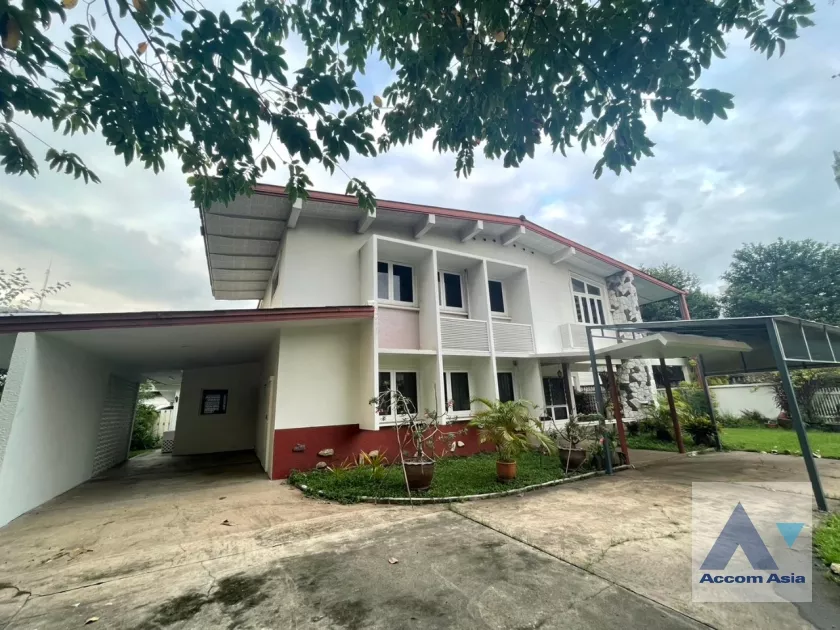  2  3 br House For Rent in Phaholyothin ,Bangkok BTS Saphan-Kwai 90347