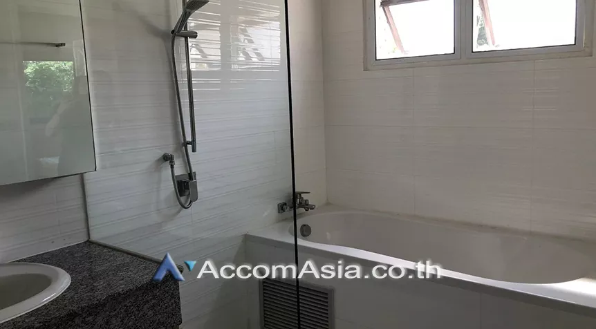 6  3 br Apartment For Rent in Sukhumvit ,Bangkok BTS Thong Lo at Greenery area in CBD 1421394