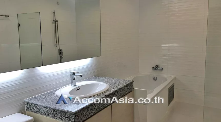 8  3 br Apartment For Rent in Sukhumvit ,Bangkok BTS Thong Lo at Greenery area in CBD 1421394