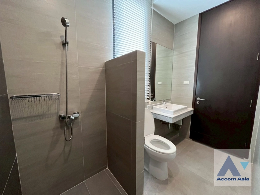 25  4 br House For Rent in Sukhumvit ,Bangkok BTS Phrom Phong 2321395