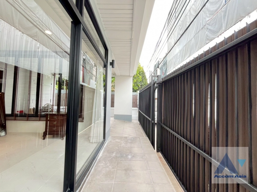 35  4 br House For Rent in Sukhumvit ,Bangkok BTS Phrom Phong 2321395