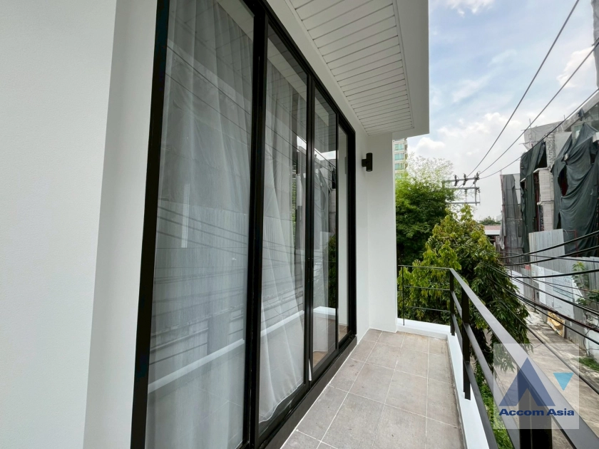 36  4 br House For Rent in Sukhumvit ,Bangkok BTS Phrom Phong 2321395