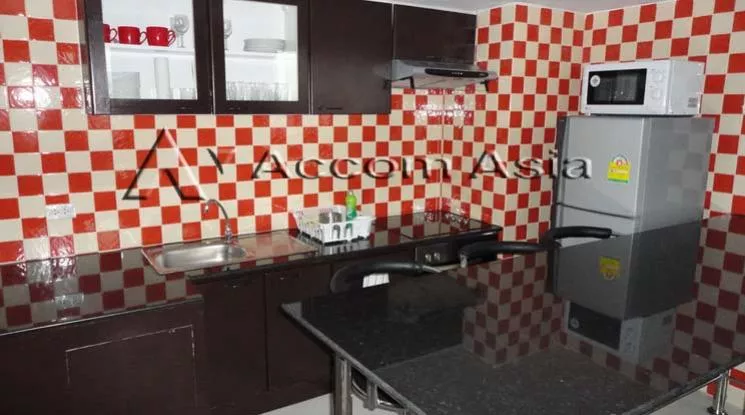 unit 2 Bedrooms  Condominium For Sale in Sukhumvit, Bangkok  near BTS Nana (1521420)