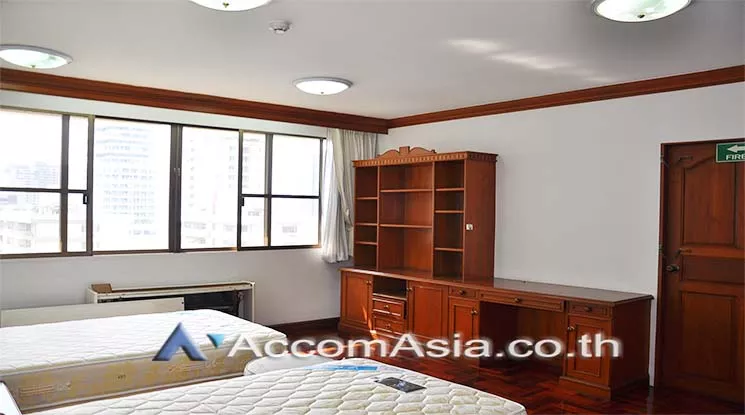 9  3 br Apartment For Rent in Sukhumvit ,Bangkok BTS Phrom Phong at Pet friendly - High rise Apartment 1421453