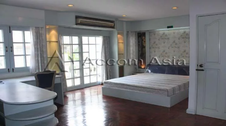 6  3 br House For Rent in sathorn ,Bangkok BTS Surasak 110181