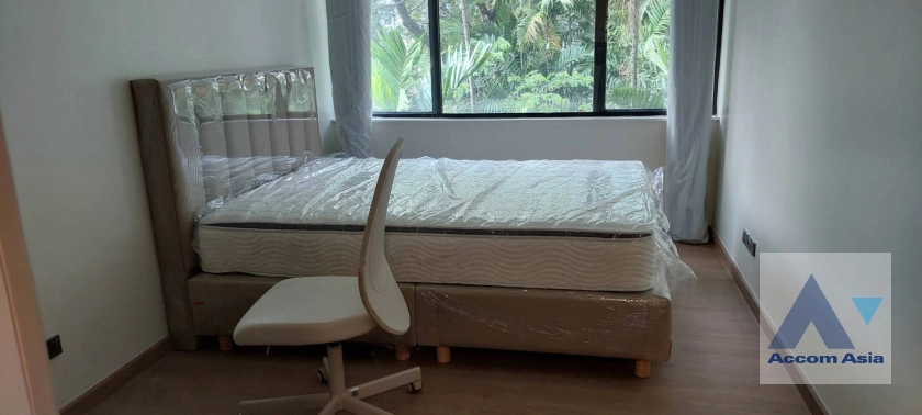 7  4 br Apartment For Rent in Sathorn ,Bangkok BTS Sala Daeng - MRT Lumphini at Children Dreaming Place - Garden 1421511