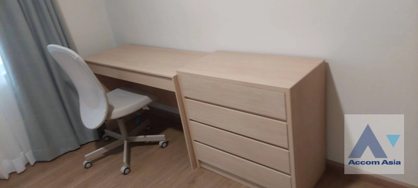 9  4 br Apartment For Rent in Sathorn ,Bangkok BTS Sala Daeng - MRT Lumphini at Children Dreaming Place - Garden 1421511