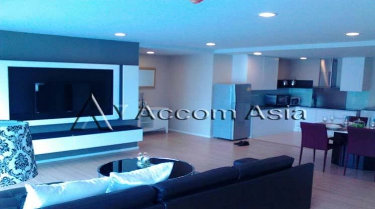  Renova Residence Condominium  3 Bedroom for Rent BTS Ploenchit in Ploenchit Bangkok