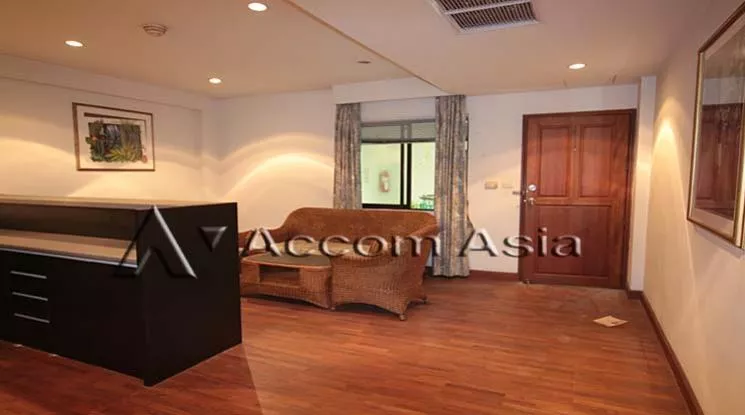 unit 1 Bedroom  Condominium For Rent in Ploenchit, Bangkok  near BTS Chitlom (1521571)