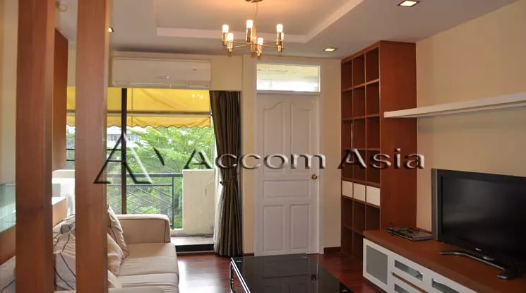 unit 2 Bedrooms  Condominium For Rent & Sale in Sukhumvit, Bangkok  near BTS Ekkamai (1521572)