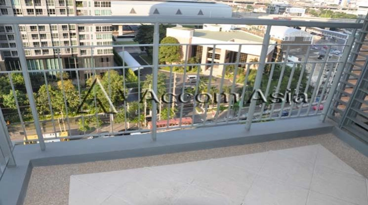 unit 2 Bedrooms  Condominium For Rent in Phaholyothin, Bangkok  near MRT Phetchaburi - ARL Makkasan (1521575)