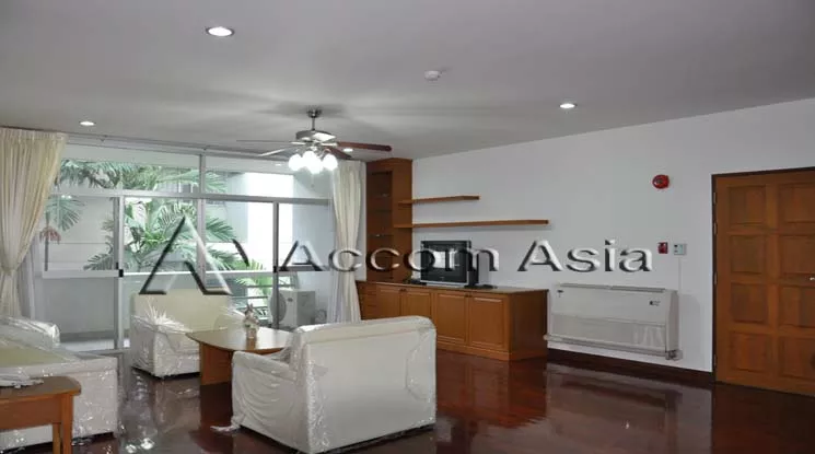unitBig Balcony |  3 Bedrooms  Apartment For Rent in Sukhumvit, Bangkok  near BTS Phrom Phong (13000109)