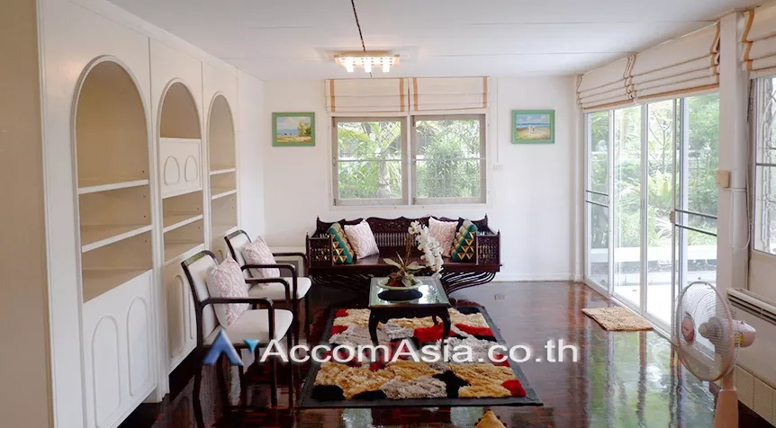 Home Office |  3 Bedrooms  House For Rent in Sukhumvit, Bangkok  near BTS Phra khanong (90349)