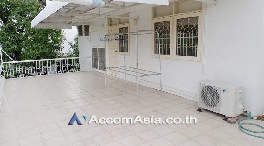 5  3 br House for rent and sale in Sukhumvit ,Bangkok BTS Phra khanong 90349
