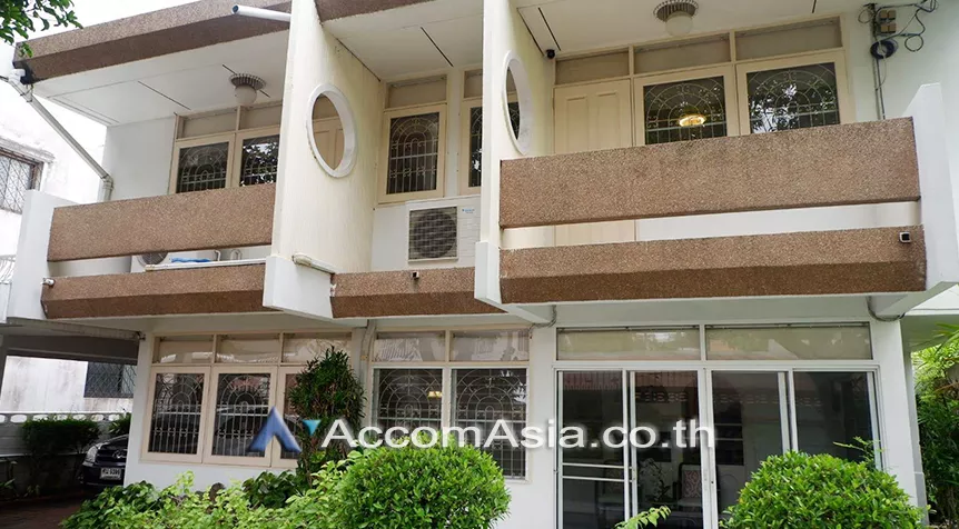 9  3 br House For Rent in sukhumvit ,Bangkok BTS Phra khanong 90349