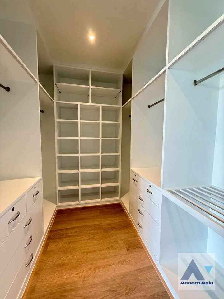 6  5 br Townhouse For Rent in Sukhumvit ,Bangkok BTS Ekkamai at City Plus 13000114