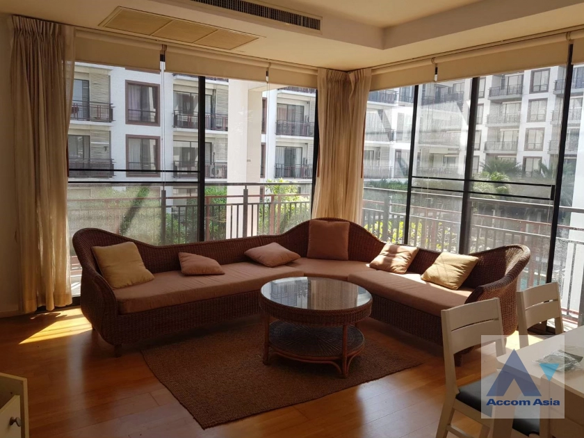 unit 2 Bedrooms  Condominium For Rent in Ratchadaphisek, Bangkok  near MRT Thailand Cultural Center (13000125)