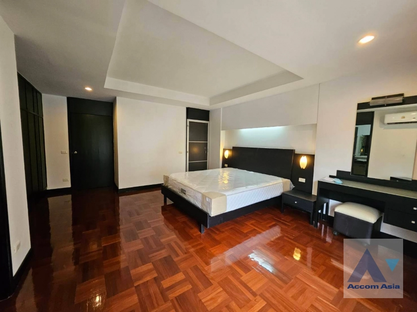 8  3 br Apartment for rent and sale in Sukhumvit ,Bangkok BTS Thong Lo at Pet-Friendly, Cozy and Serene Serviced Apartment in Thonglor 20819