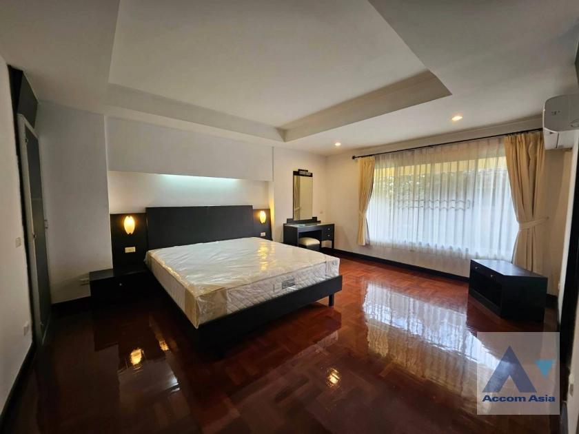 7  3 br Apartment for rent and sale in Sukhumvit ,Bangkok BTS Thong Lo at Pet-Friendly, Cozy and Serene Serviced Apartment in Thonglor 20819