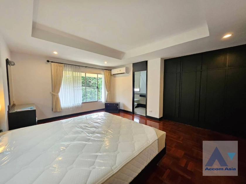 10  3 br Apartment for rent and sale in Sukhumvit ,Bangkok BTS Thong Lo at Pet-Friendly, Cozy and Serene Serviced Apartment in Thonglor 20819