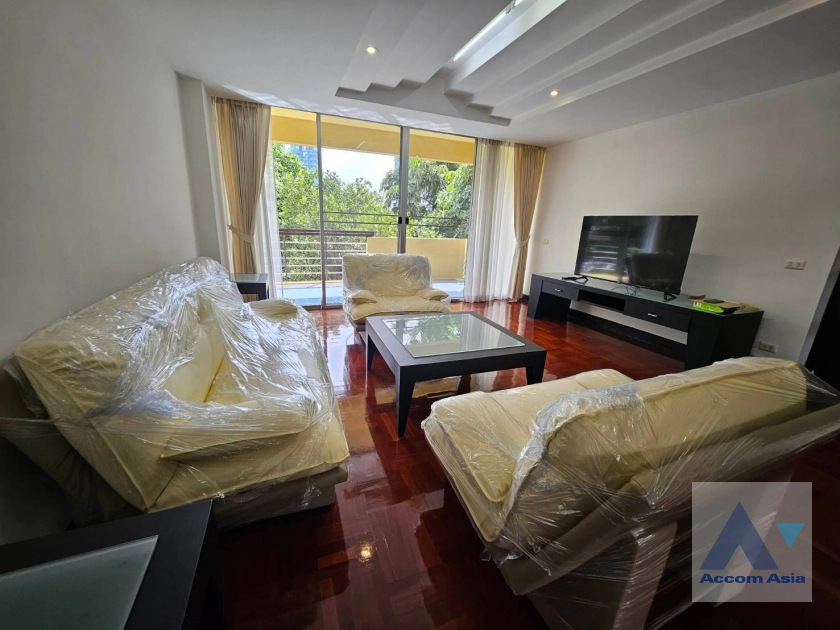 unitPet friendly |  3 Bedrooms  Apartment For Rent & Sale in Sukhumvit, Bangkok  near BTS Thong Lo (20819)