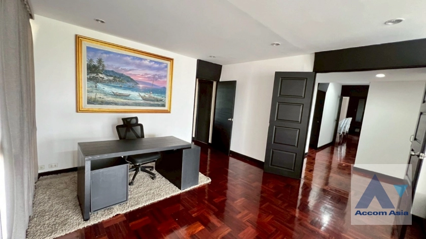 7  3 br Apartment for rent and sale in Sukhumvit ,Bangkok BTS Thong Lo at Pet-Friendly, Cozy and Serene Serviced Apartment in Thonglor 20820