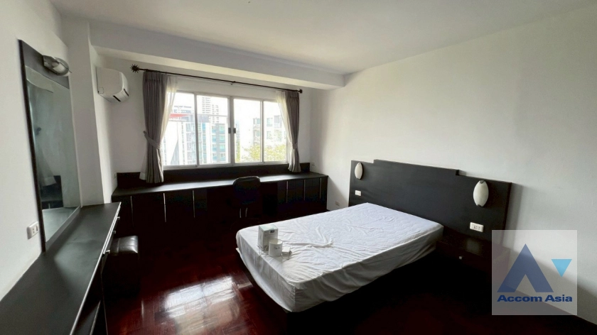 17  3 br Apartment for rent and sale in Sukhumvit ,Bangkok BTS Thong Lo at Pet-Friendly, Cozy and Serene Serviced Apartment in Thonglor 20820