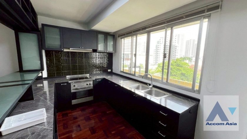 5  3 br Apartment for rent and sale in Sukhumvit ,Bangkok BTS Thong Lo at Pet-Friendly, Cozy and Serene Serviced Apartment in Thonglor 20820