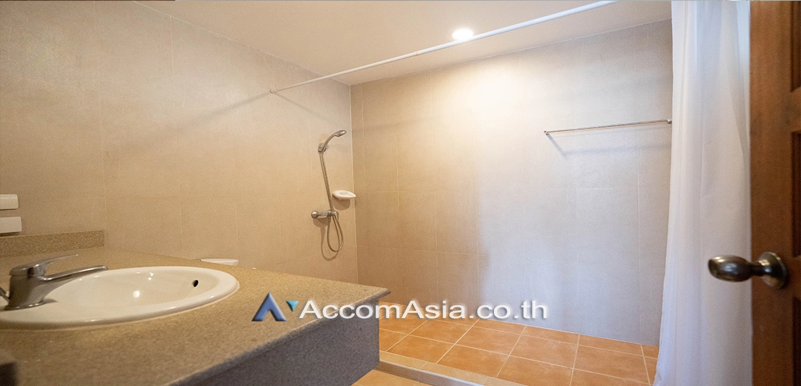 13  4 br Apartment For Rent in Ploenchit ,Bangkok BTS Ploenchit at Classic Elegance Residence 13000191