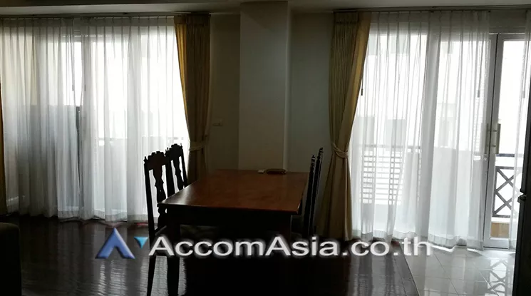 Pet friendly |  2 Bedrooms  Apartment For Rent in Ploenchit, Bangkok  near BTS Ploenchit (13000192)