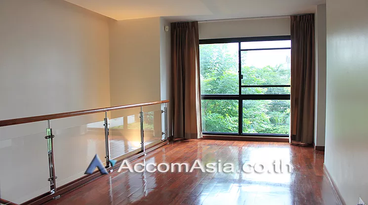 8  4 br House For Rent in Sukhumvit ,Bangkok BTS Ekkamai 13000195