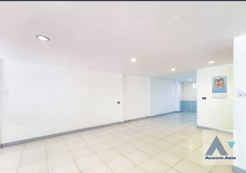 5  3 br Townhouse for rent and sale in Sukhumvit ,Bangkok BTS Phrom Phong 13000222