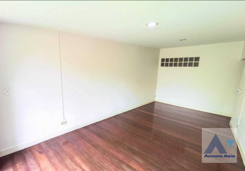 13  3 br Townhouse for rent and sale in Sukhumvit ,Bangkok BTS Phrom Phong 13000222