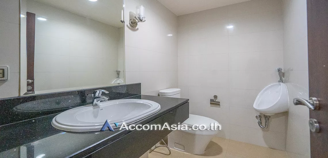 9  3 br Apartment For Rent in Sukhumvit ,Bangkok BTS Asok - MRT Sukhumvit at Peaceful residential 13000223
